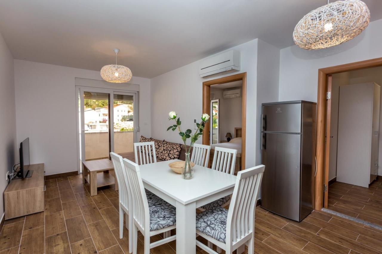 Apartmán Butique Maris Komarna Exteriér fotografie